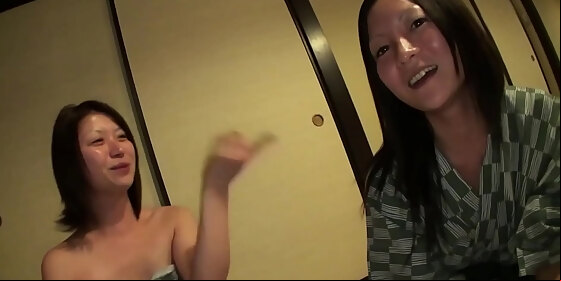 japanese milf amateur groupsex