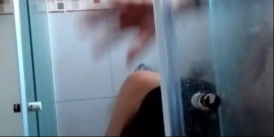 my sexy stepsister seduces me in the shower to eat my delicious pussy