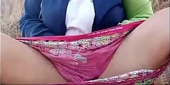 thai aunty outdoor upskirt