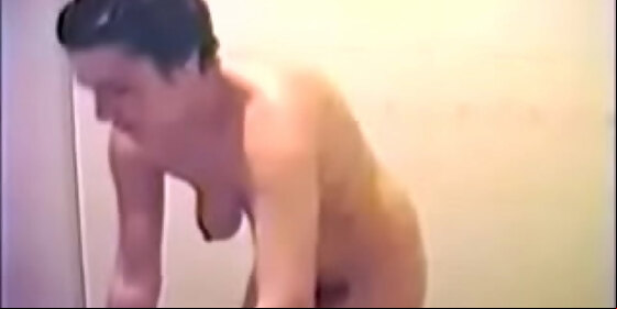 saggy tits showers