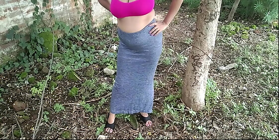 see friend sister flashing on road then fuck her in hotel
